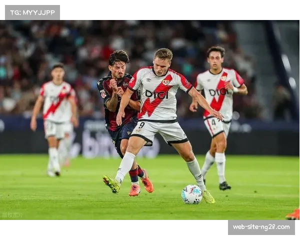 皇马旧将约维奇献助攻，成雅典AEK掀翻紫百合关键先生